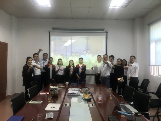 乐动·网站注册,乐动online(中国)软件与炎墨合影